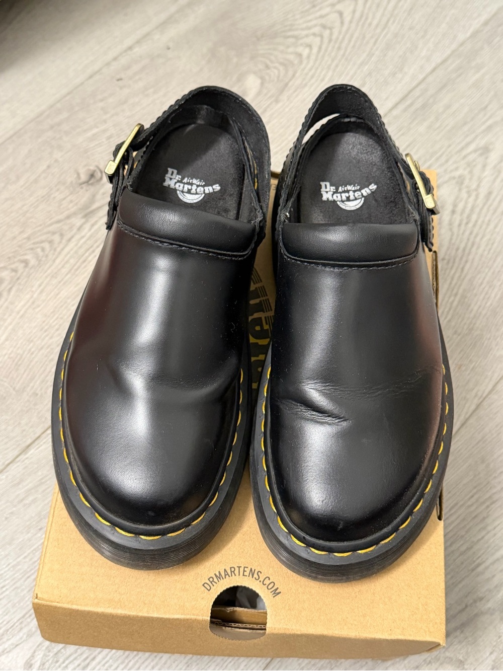 Dr. Martens Laketen